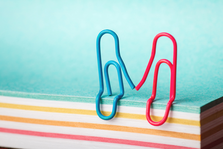 Markclip en Promoclip onderdeel van de Buttonboss Group - Clipfactory