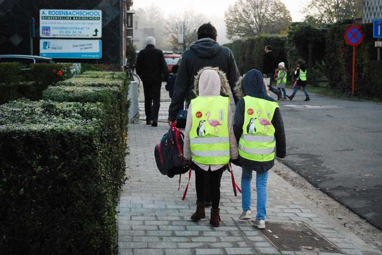 Bedrijven steunen ‘Helm Op Fluo Top’-campagne